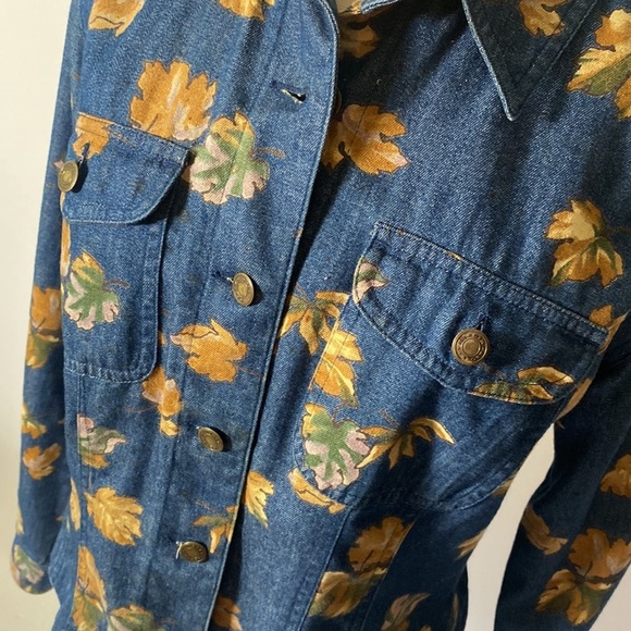 Liz Claiborne Villager Sport Lightweight Jacket Denim with Fall Leaves M #197 - Picture 8 of 15